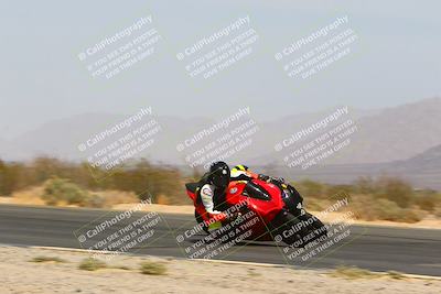 media/Apr-10-2022-SoCal Trackdays (Sun) [[f104b12566]]/Turn 3 Inside (1150am)/